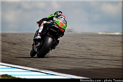 superbike_sykes_002_wsbk_2012_angleterre_donington.jpg