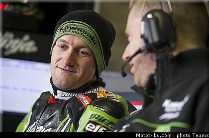 superbike_sykes_004_wsbk_2012_angleterre_donington.jpg