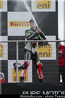 superbike_sykes_023_wsbk_2012_angleterre_donington.jpg