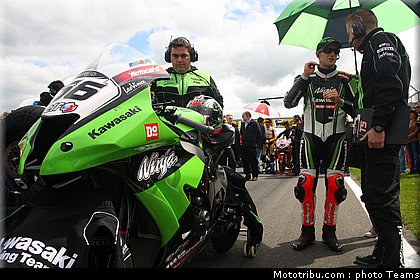 superbike_sykes_028_wsbk_2012_angleterre_donington.jpg