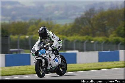 supersport_clarke_009_wsbk_2012_angleterre_donington.jpg