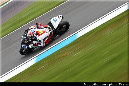 supersport_cluzel_005_wsbk_2012_angleterre_donington.jpg