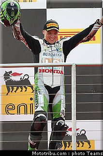 supersport_lowes_011_wsbk_2012_angleterre_donington.jpg