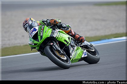 supersport_sofuoglu_006_wsbk_2012_angleterre_donington.jpg