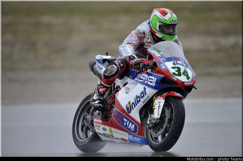 wsbk_giugliano_002_usa_miller_2012
