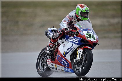 wsbk_giugliano_002_usa_miller_2012.jpg