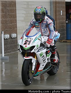 wsbk_hopkins_005_usa_miller_2012.jpg