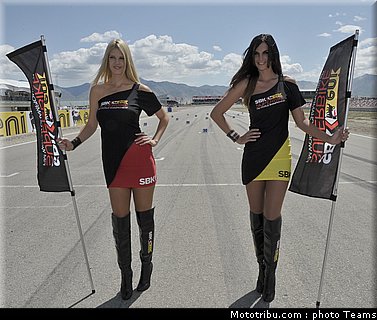 wsbk_pitbabe_006_usa_miller_2012.jpg