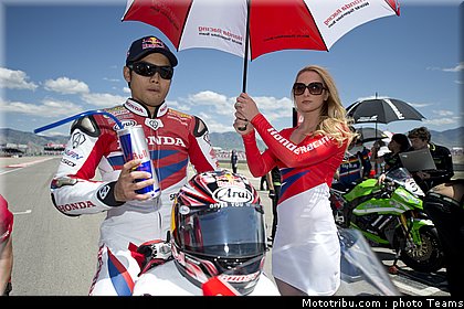 wsbk_pitbabe_051_usa_miller_2012.jpg