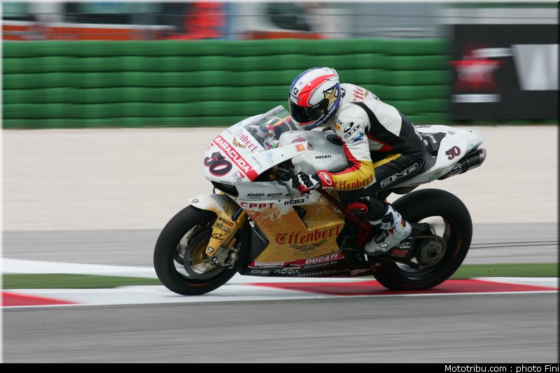 sbk_guintoli_002_san_marin_misano_2012