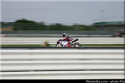 sbk_checa_004_san_marin_misano_2012.jpg