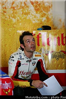 sbk_guintoli_004_san_marin_misano_2012.jpg