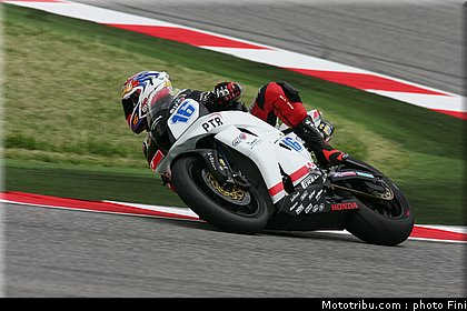 supersport_cluzel_002_san_marin_misano_2012.jpg