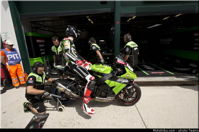 sbk_baz_007_san_marin_misano_2012
