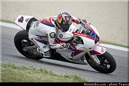 sbk_aoyama_001_san_marin_misano_2012.jpg