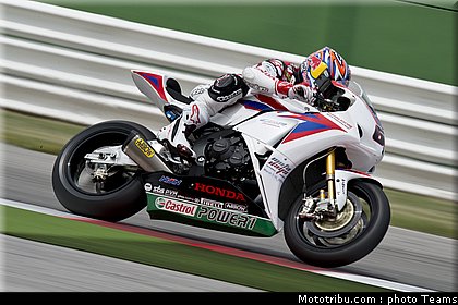 sbk_rea_002_san_marin_misano_2012.jpg