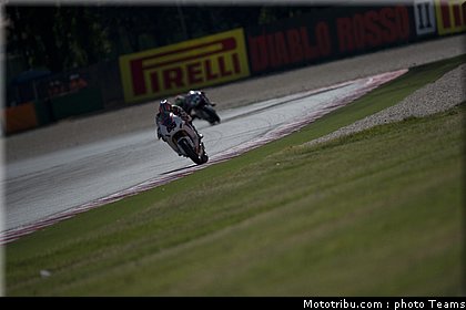 sbk_rea_008_san_marin_misano_2012.jpg