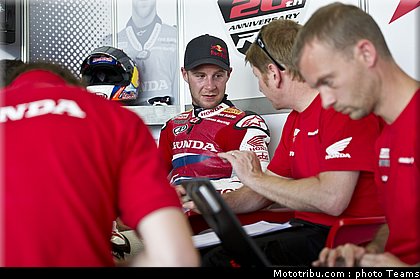 sbk_rea_010_san_marin_misano_2012.jpg