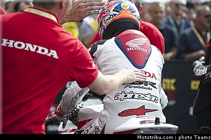 sbk_rea_015_san_marin_misano_2012.jpg