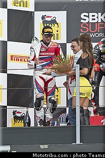 sbk_rea_029_san_marin_misano_2012.jpg