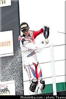 sbk_rea_030_san_marin_misano_2012.jpg