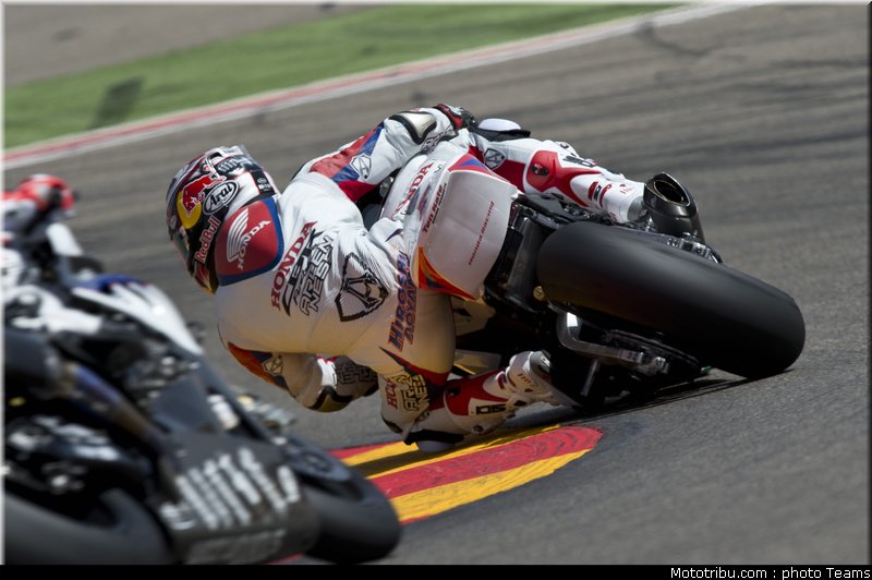 sbk_aoyama_002_espagne_aragon_2012