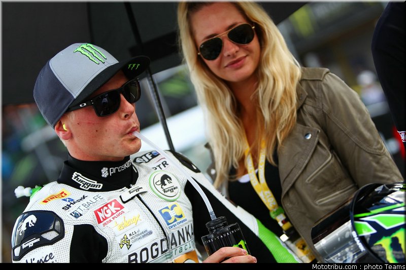 sbk_pitbabe_008_republique_tcheque_brno_2012