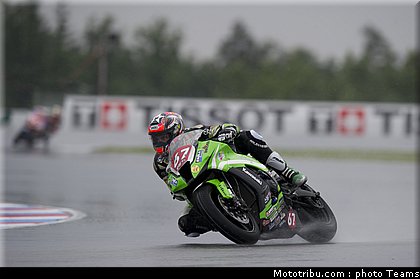 1000stk_staring_003_republique_tcheque_brno_2012.jpg