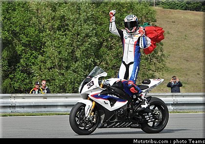 sbk_melandri_007_republique_tcheque_brno_2012.jpg