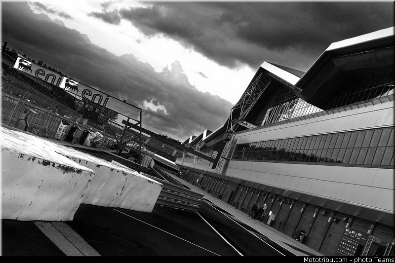 sbk_ambiance_015angleterre_silverstone_2012