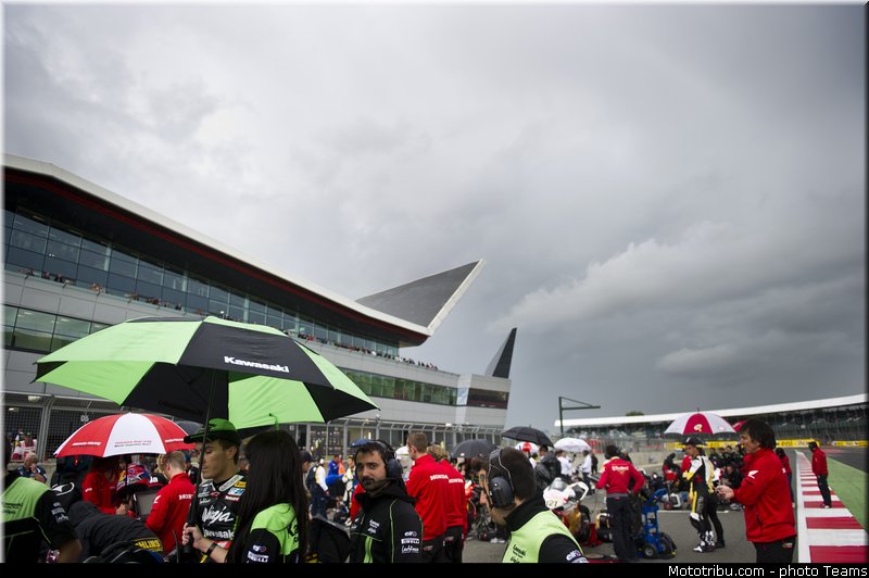 sbk_baz_012angleterre_silverstone_2012