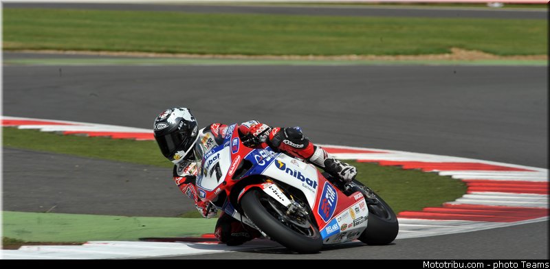 sbk_checa_004angleterre_silverstone_2012