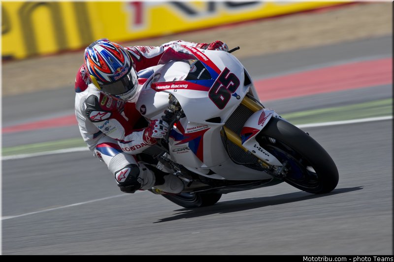 sbk_rea_006angleterre_silverstone_2012