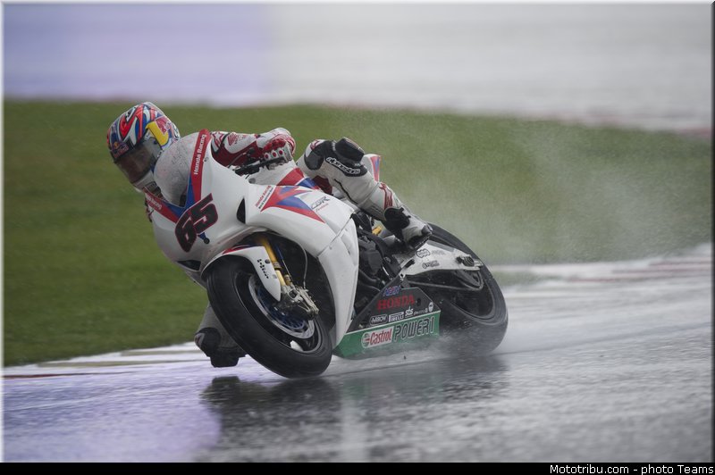 sbk_rea_008angleterre_silverstone_2012