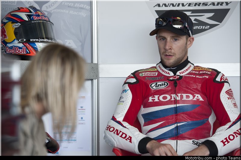 sbk_rea_009angleterre_silverstone_2012