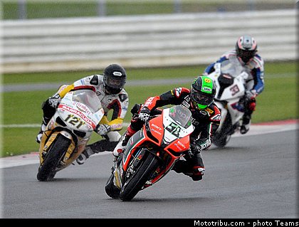 sbk_039angleterre_silverstone_2012.jpg