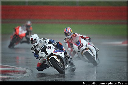 sbk_043angleterre_silverstone_2012.jpg
