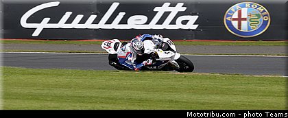 sbk_melandri_001angleterre_silverstone_2012.jpg