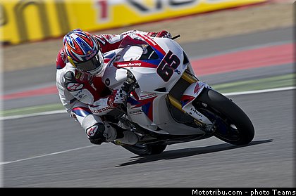 sbk_rea_006angleterre_silverstone_2012.jpg