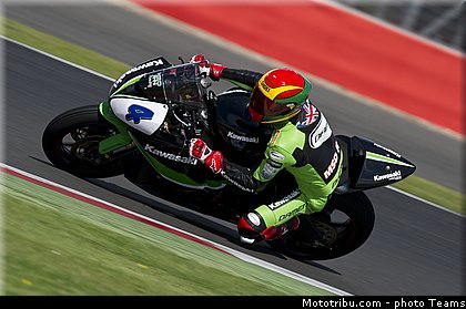 supersport_linfoot_001angleterre_silverstone_2012.jpg