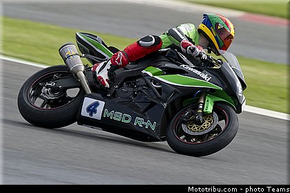 supersport_linfoot_004angleterre_silverstone_2012.jpg