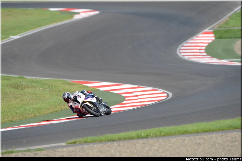 sbk_melandri_005_wsbk_2012_russie_moscou