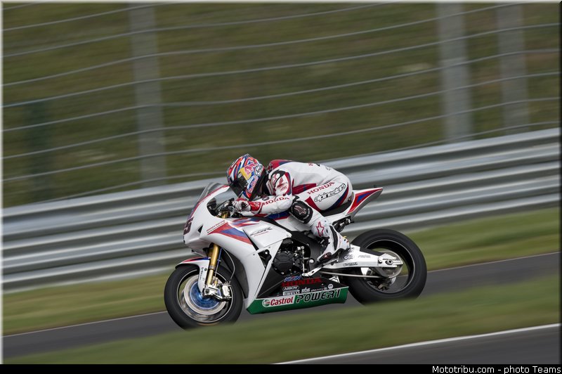 sbk_rea_005_wsbk_2012_russie_moscou
