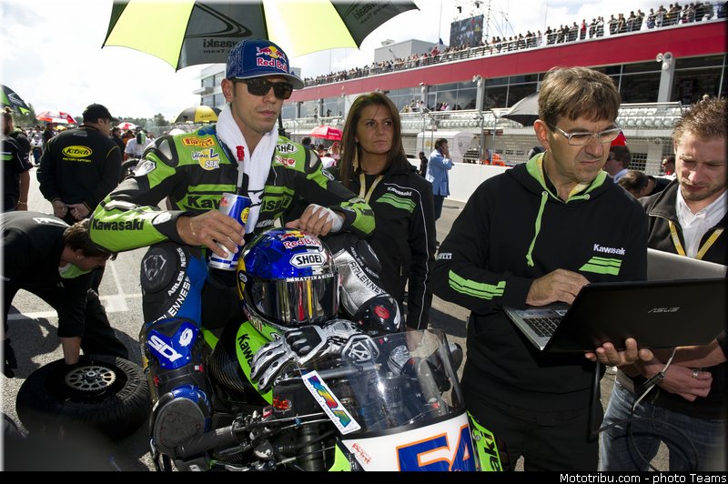 supersport_sofuoglu_009_wsbk_2012_russie_moscou