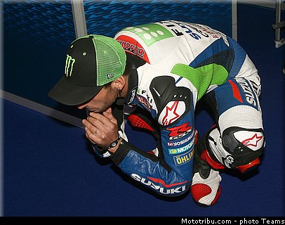 sbk_hopkins_008_wsbk_2012_russie_moscou.jpg