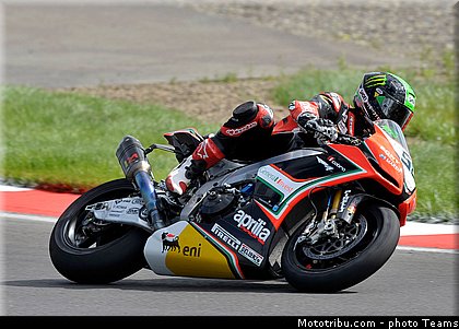sbk_laverty_004_wsbk_2012_russie_moscou.jpg