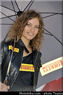 sbk_pitbabe_005_wsbk_2012_russie_moscou.jpg