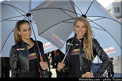 sbk_pitbabe_007_wsbk_2012_russie_moscou.jpg