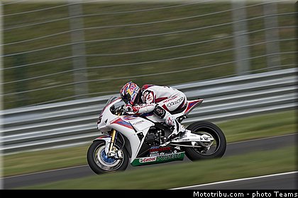 sbk_rea_005_wsbk_2012_russie_moscou.jpg