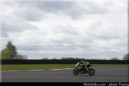 sbk_sykes_013_wsbk_2012_russie_moscou.jpg